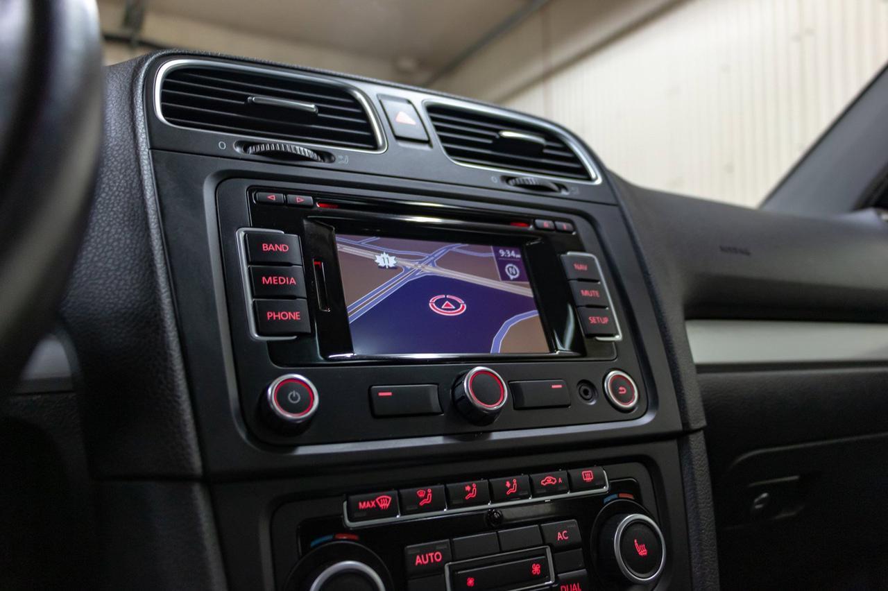 2012 Volkswagen Golf TDI Highline Red Deer AB