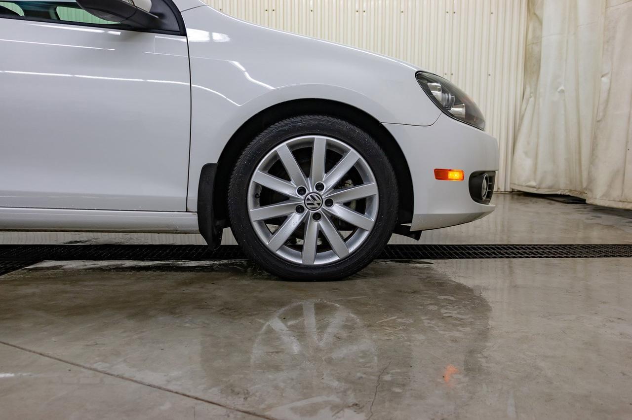 2012 Volkswagen Golf TDI Highline Red Deer AB