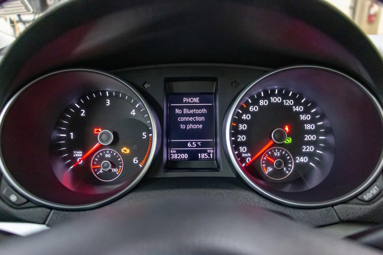 2012 Volkswagen Golf TDI Highline Red Deer AB