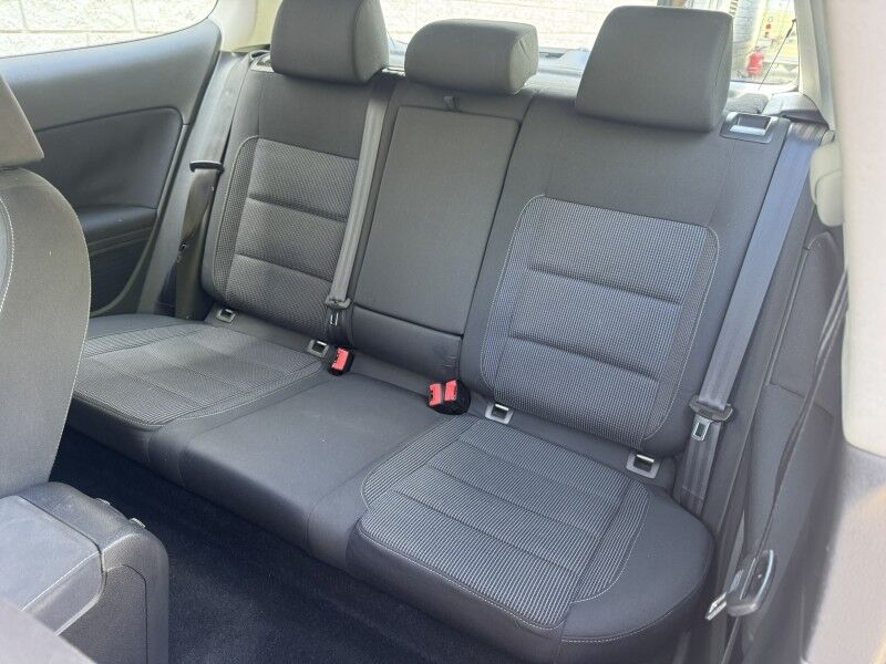 2012 Volkswagen Golf TDI w/Sunroof & Nav Willow Grove PA