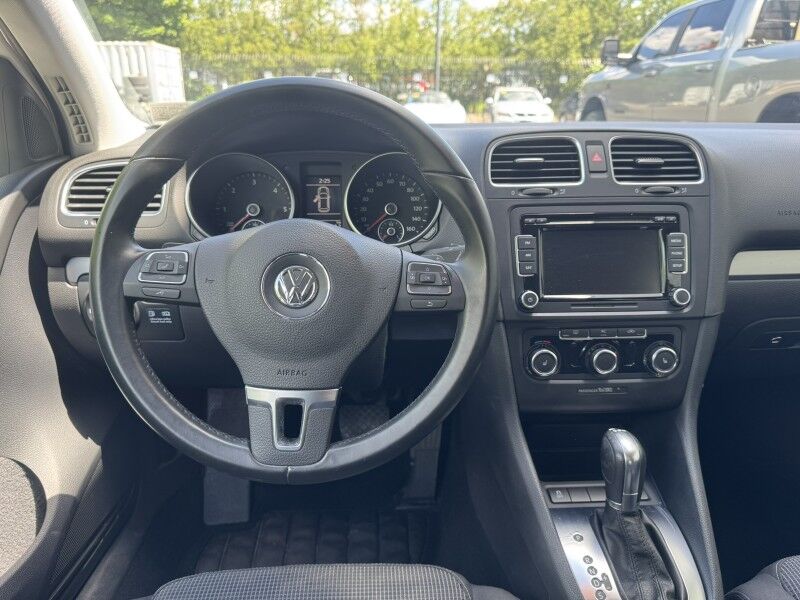 2012 Volkswagen Golf TDI w/Sunroof & Nav Willow Grove PA