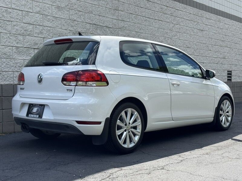 2012 Volkswagen Golf TDI w/Sunroof & Nav