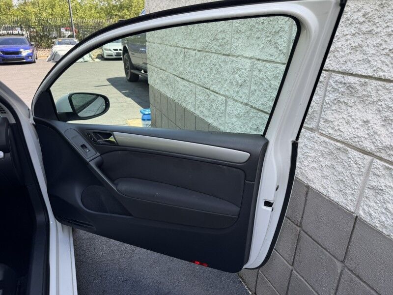 2012 Volkswagen Golf TDI w/Sunroof & Nav Willow Grove PA