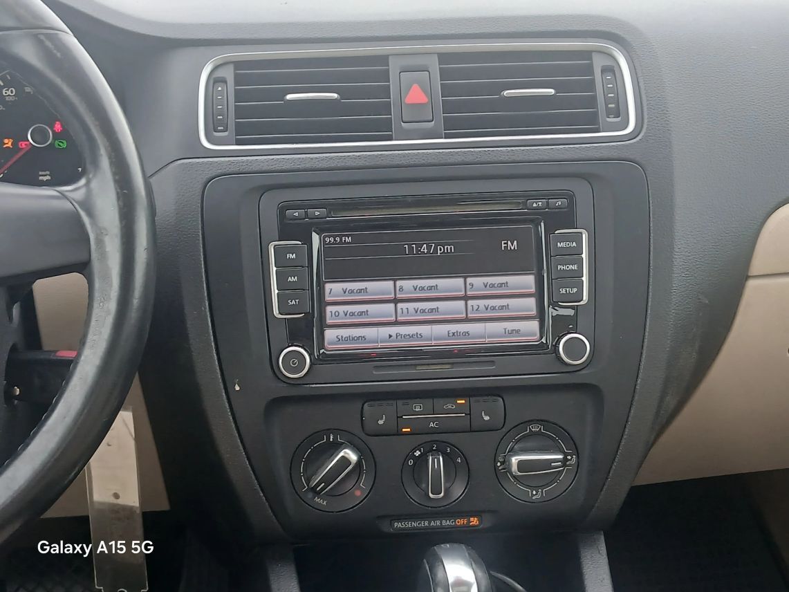 2012 Volkswagen Jetta 2.5L SE Sedan 4D Maitland FL