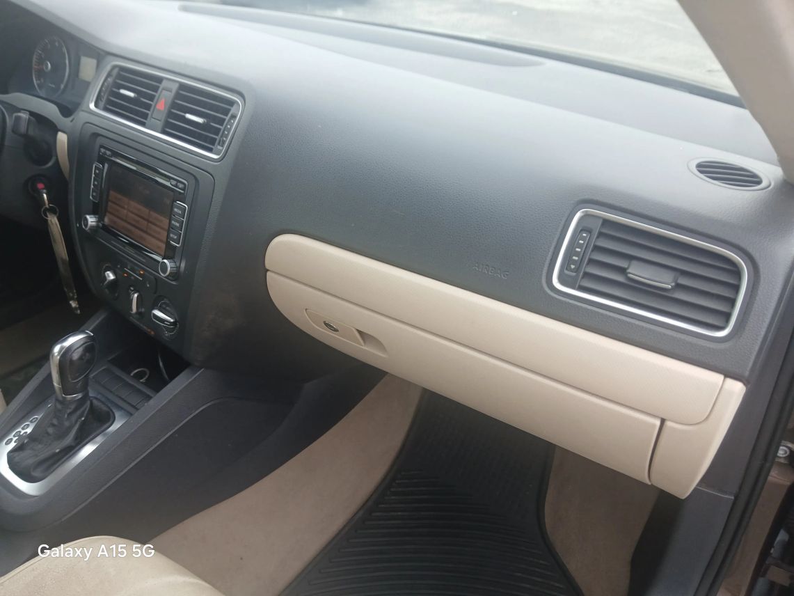 2012 Volkswagen Jetta 2.5L SE Sedan 4D Maitland FL