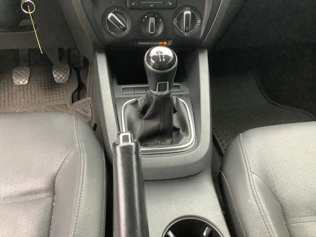 2012 Volkswagen Jetta 2.5L SE Hayden ID