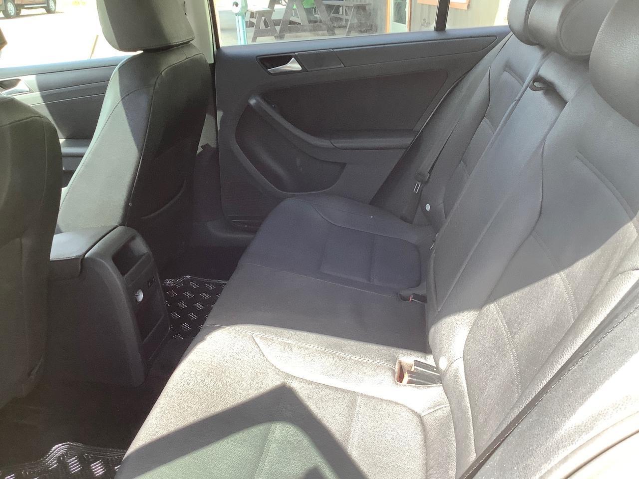2012 Volkswagen Jetta 2.5L SE Hayden ID