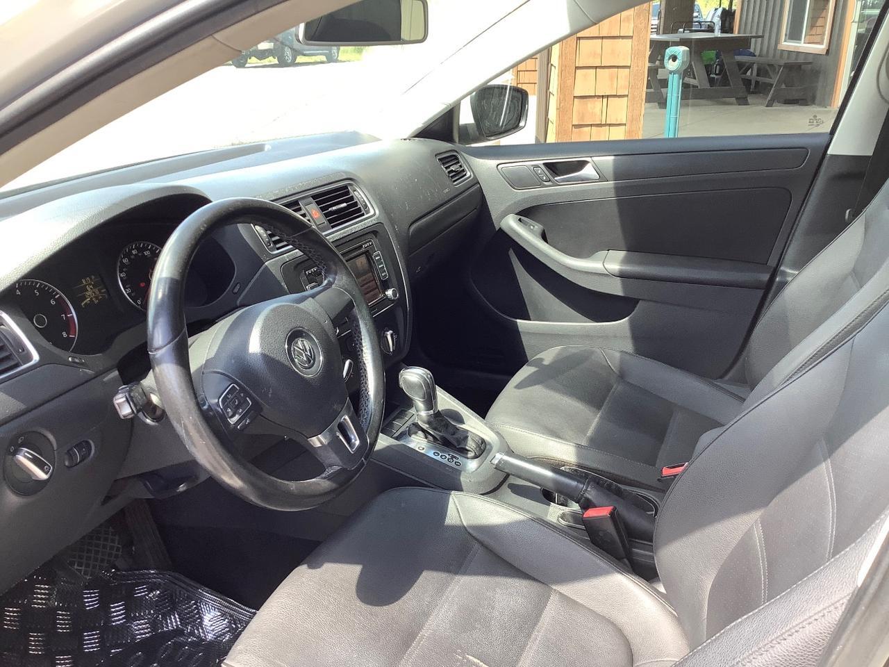 2012 Volkswagen Jetta 2.5L SE Hayden ID
