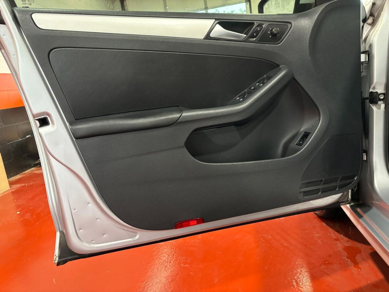 2012 Volkswagen Jetta 2.5L SEL Franklin OH