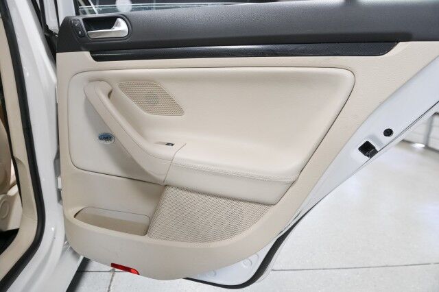 2012 Volkswagen Jetta SE 4dr SportWagen Chicago IL