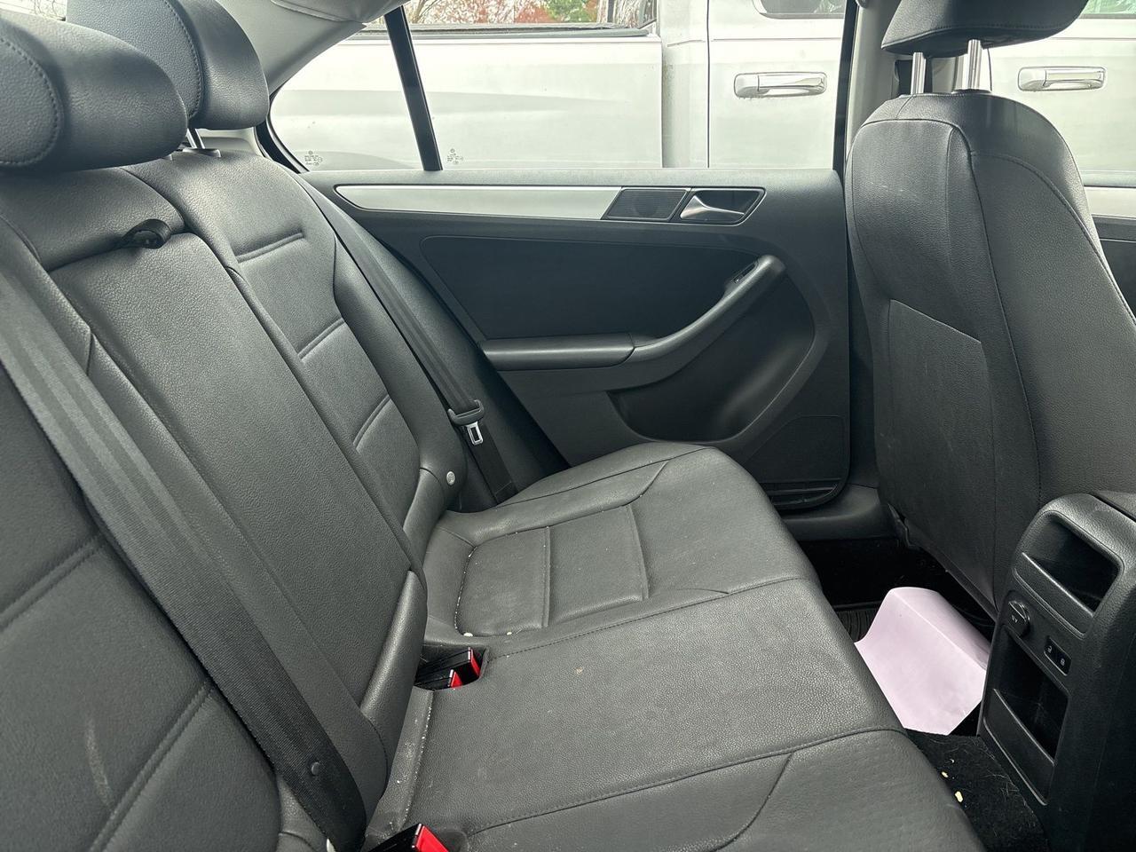 2012 Volkswagen Jetta SEL Hagerstown MD