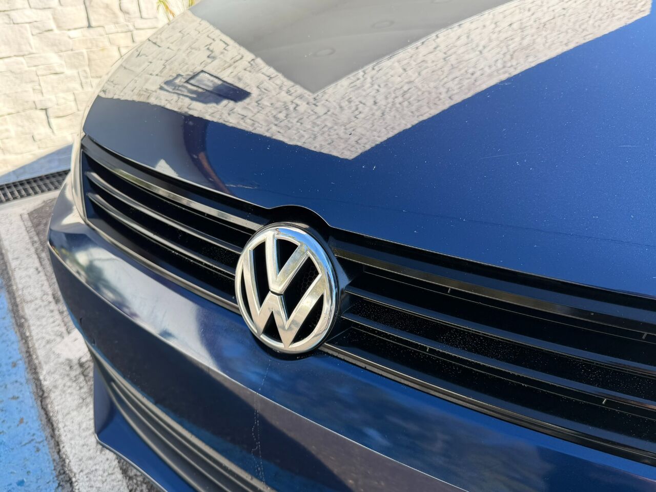 2012 Volkswagen Jetta Sedan 4dr Auto SE Jacksonville FL