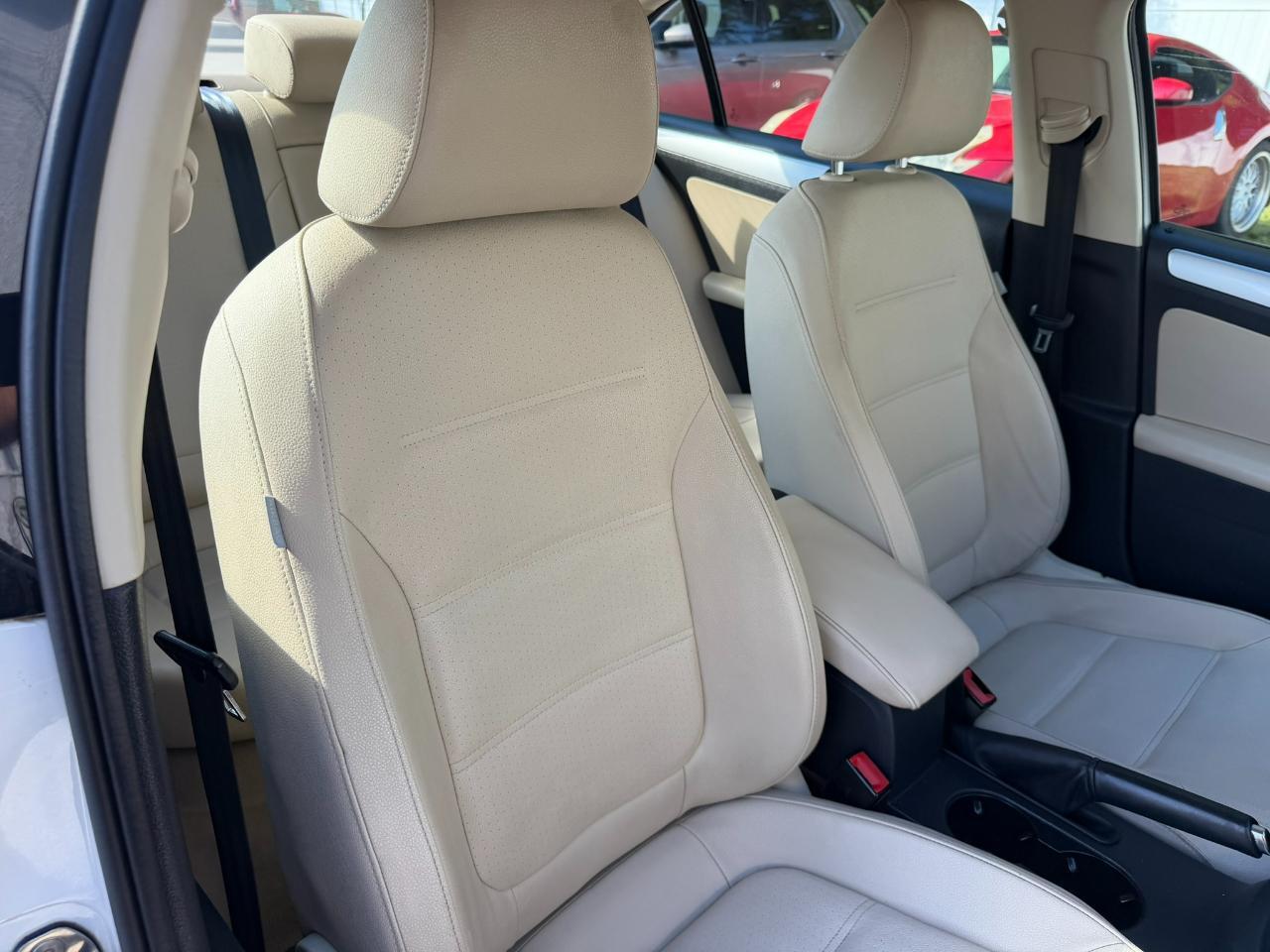 2012 Volkswagen Jetta Sedan 4dr DSG TDI Jacksonville FL