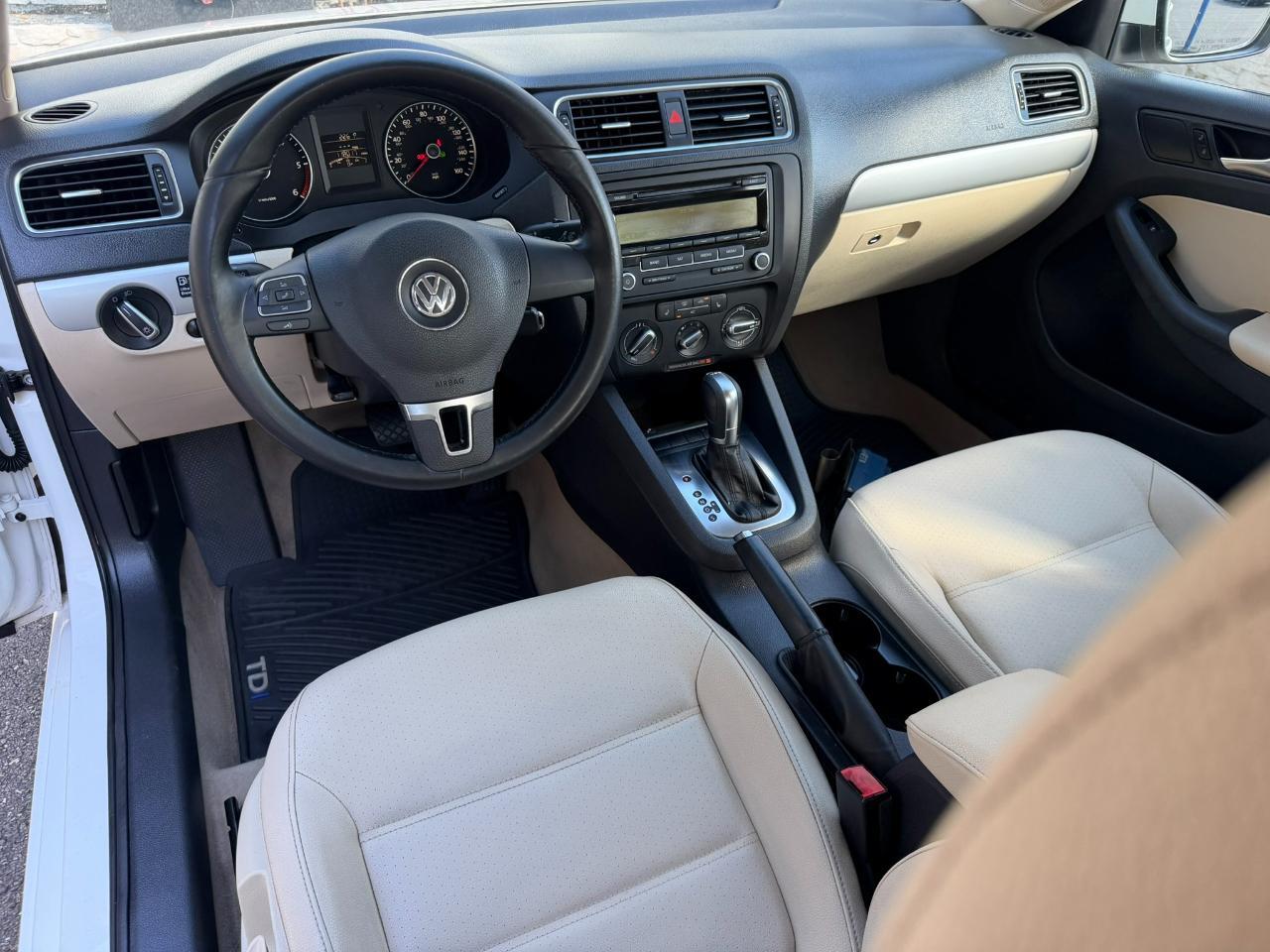 2012 Volkswagen Jetta Sedan 4dr DSG TDI Jacksonville FL