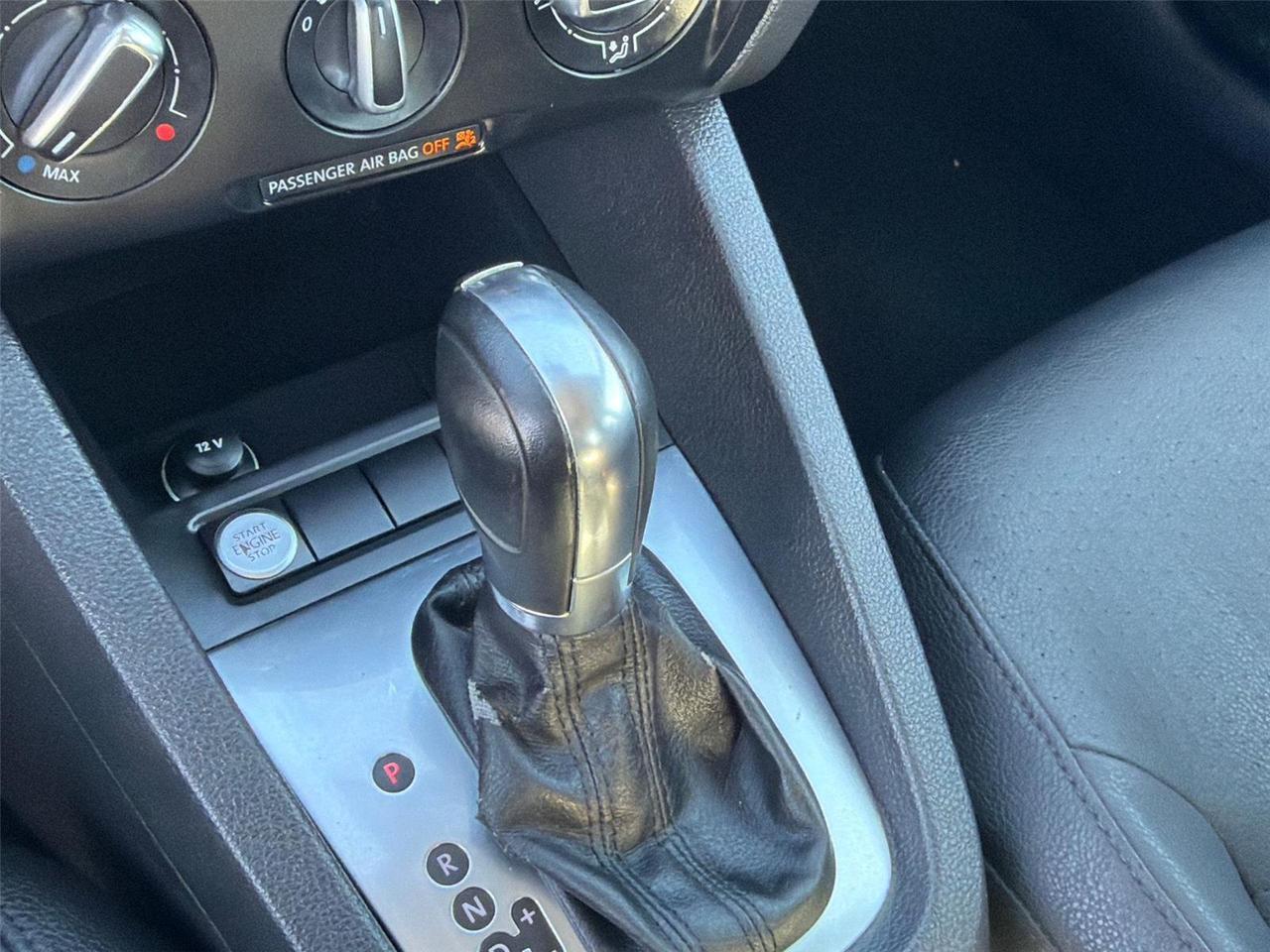 2012 Volkswagen Jetta Sedan SEL w/Sunroof PZEV Hagerstown MD