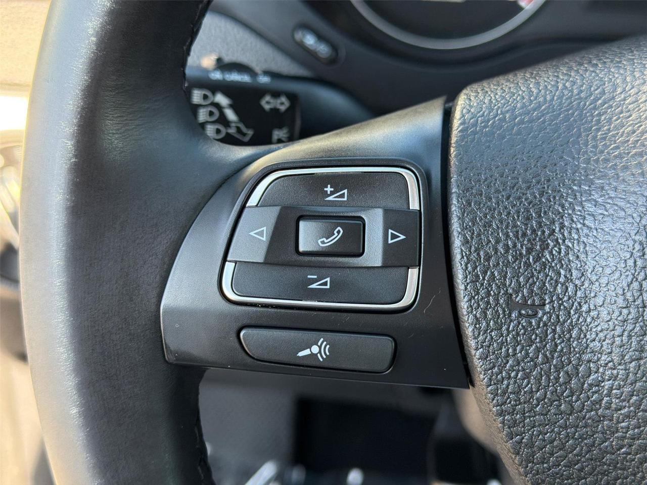 2012 Volkswagen Jetta Sedan SEL w/Sunroof PZEV Hagerstown MD