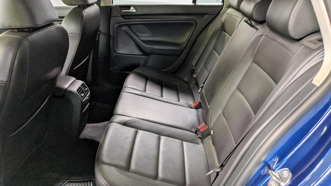 2012 Volkswagen Jetta SportWagen TDI w/Sunroof & Nav Glendale Heights IL