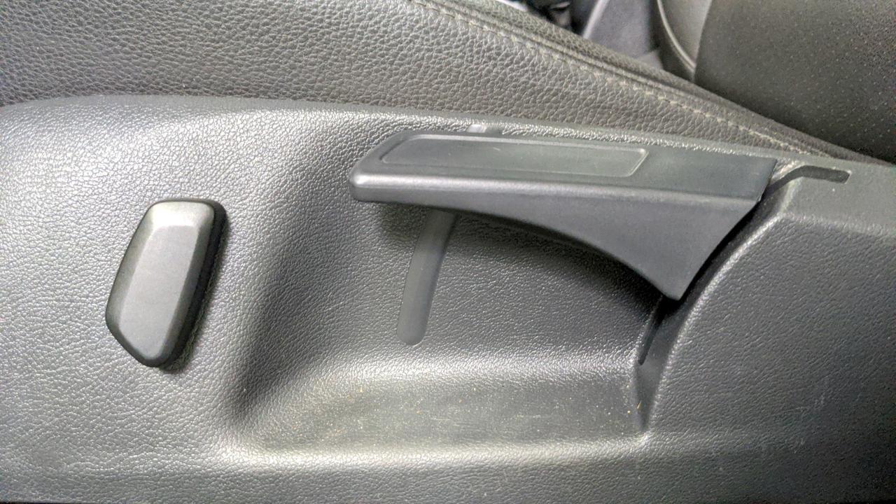 2012 Volkswagen Jetta SportWagen TDI w/Sunroof & Nav Glendale Heights IL