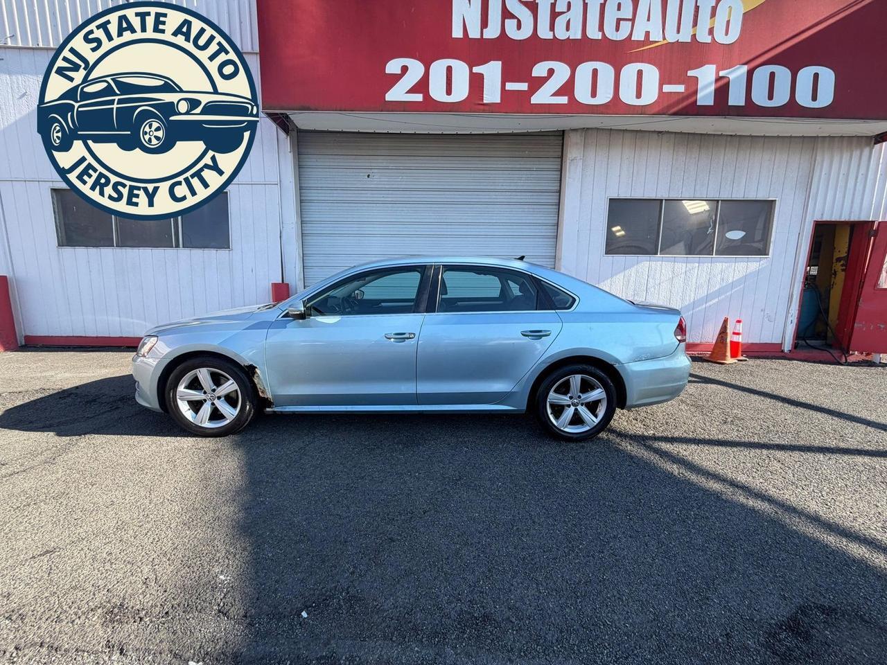 2012 Volkswagen Passat 2.5 SE
