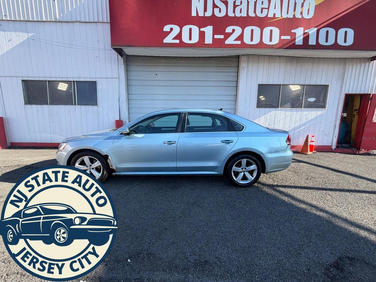 2012 Volkswagen Passat 2.5 SE