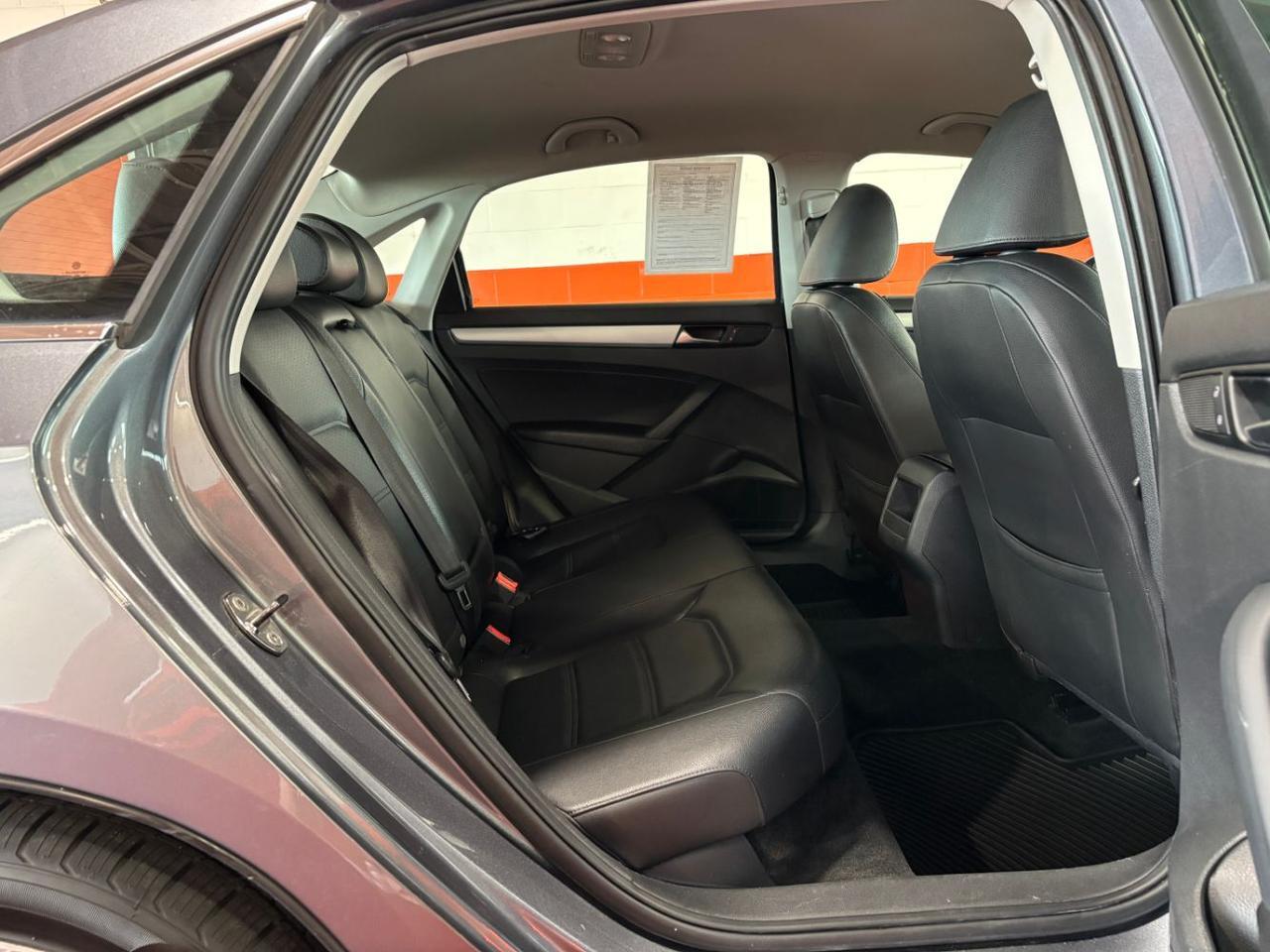 2012 Volkswagen Passat 2.5L SE Franklin OH