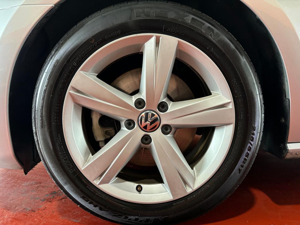 2012 Volkswagen Passat 2.5L SE Franklin OH