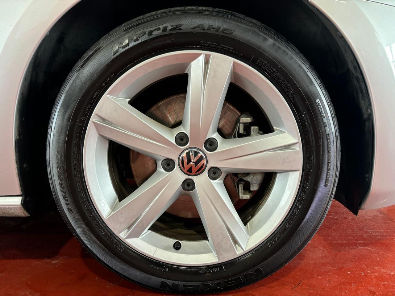 2012 Volkswagen Passat 2.5L SE Franklin OH