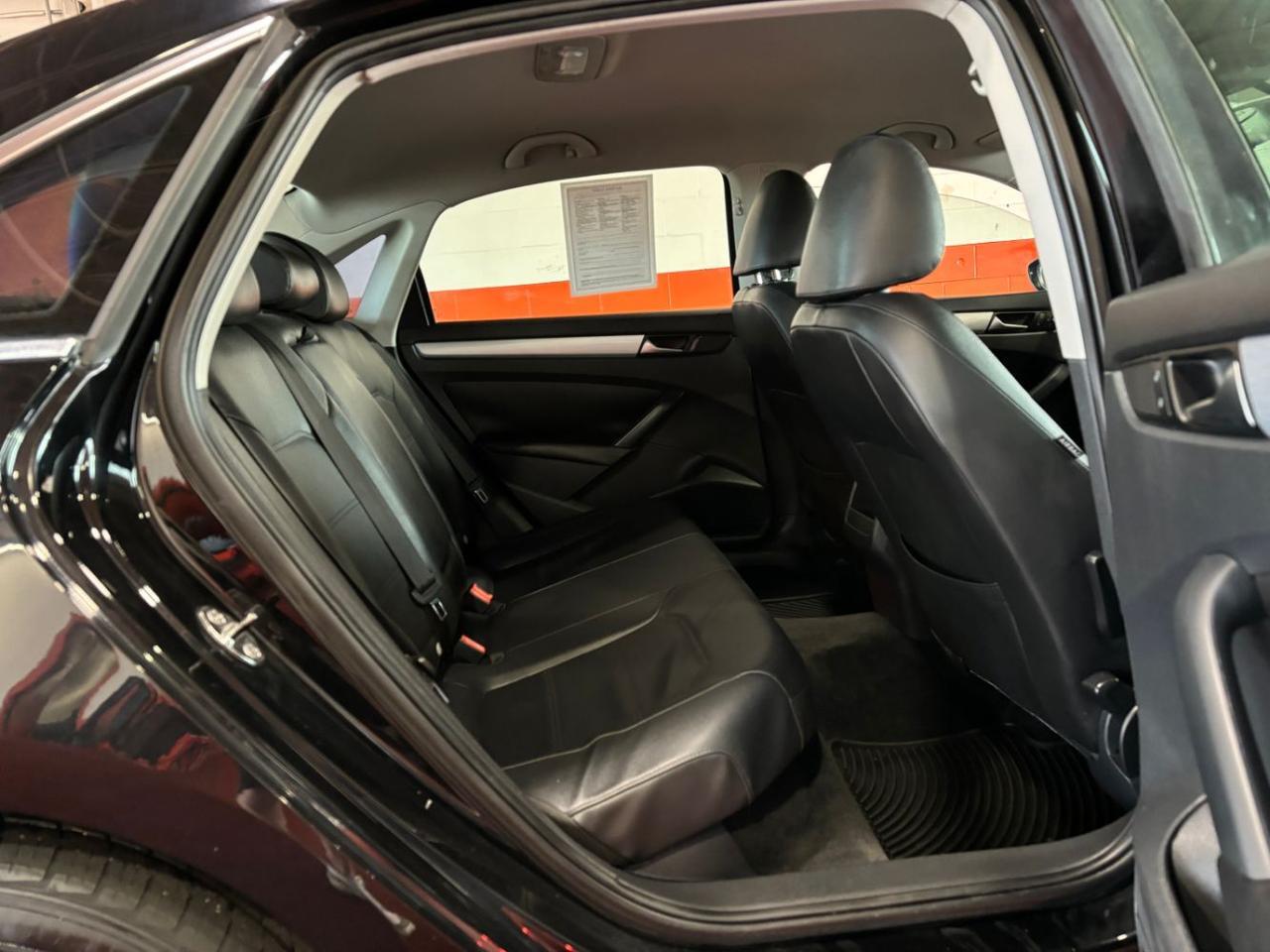 2012 Volkswagen Passat 2.5L SE Franklin OH