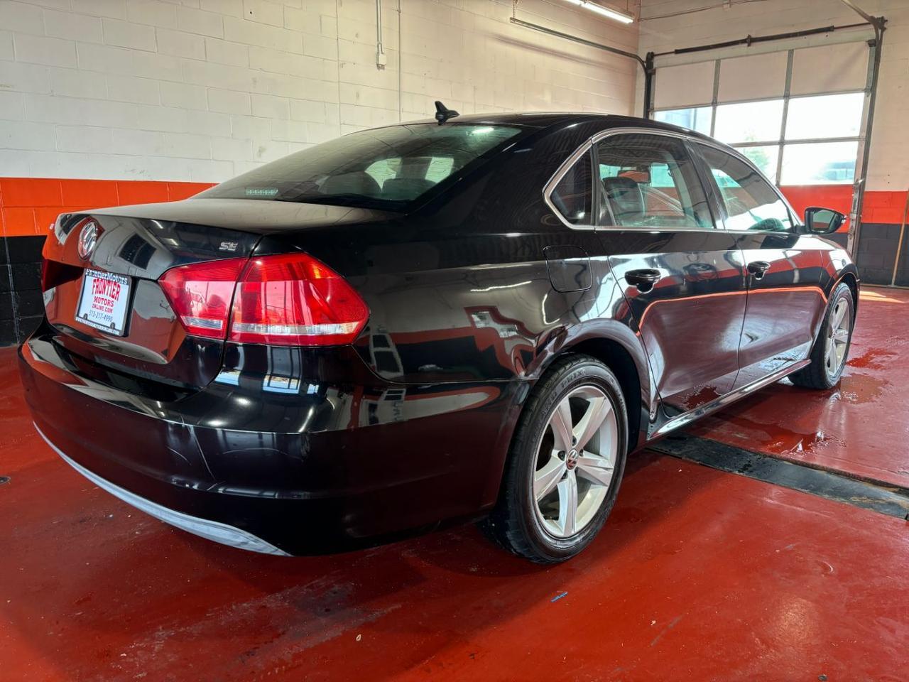 2012 Volkswagen Passat 2.5L SE Franklin OH