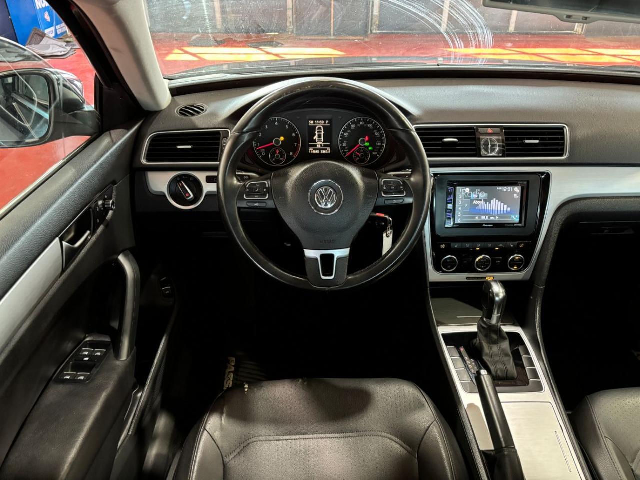 2012 Volkswagen Passat 2.5L SE Franklin OH