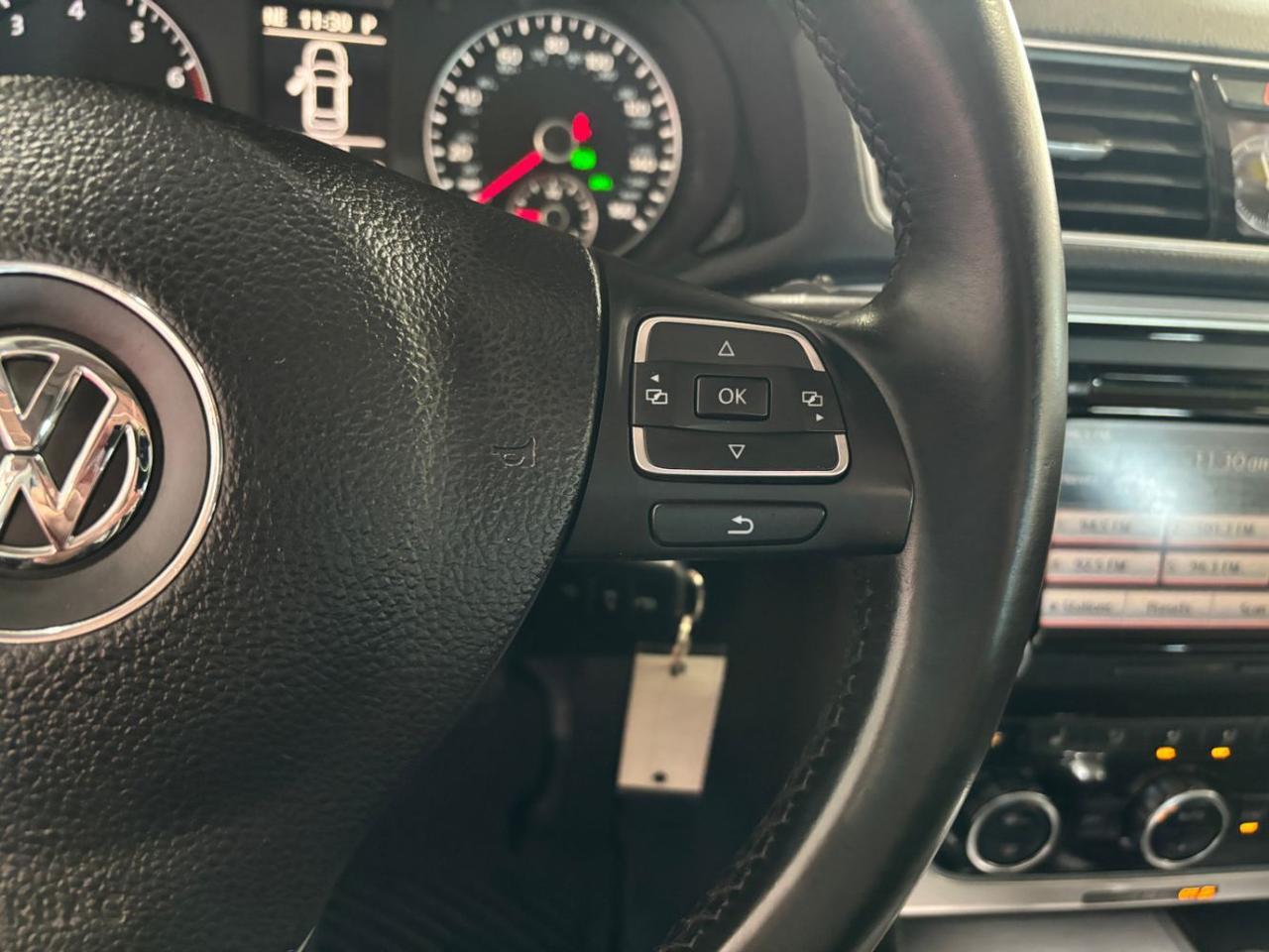 2012 Volkswagen Passat 2.5L SE Franklin OH