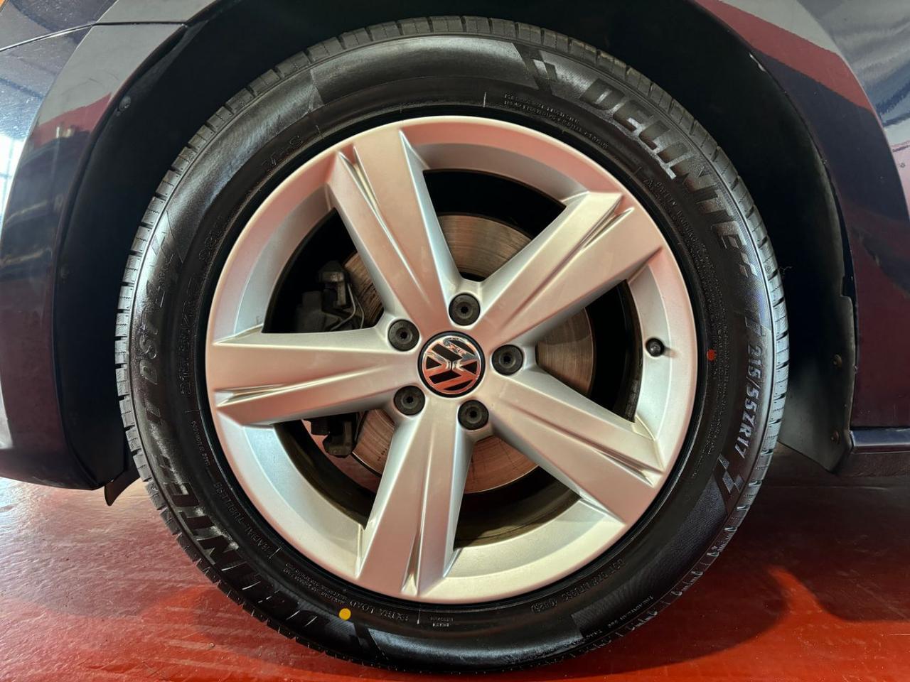 2012 Volkswagen Passat 2.5L SE Franklin OH