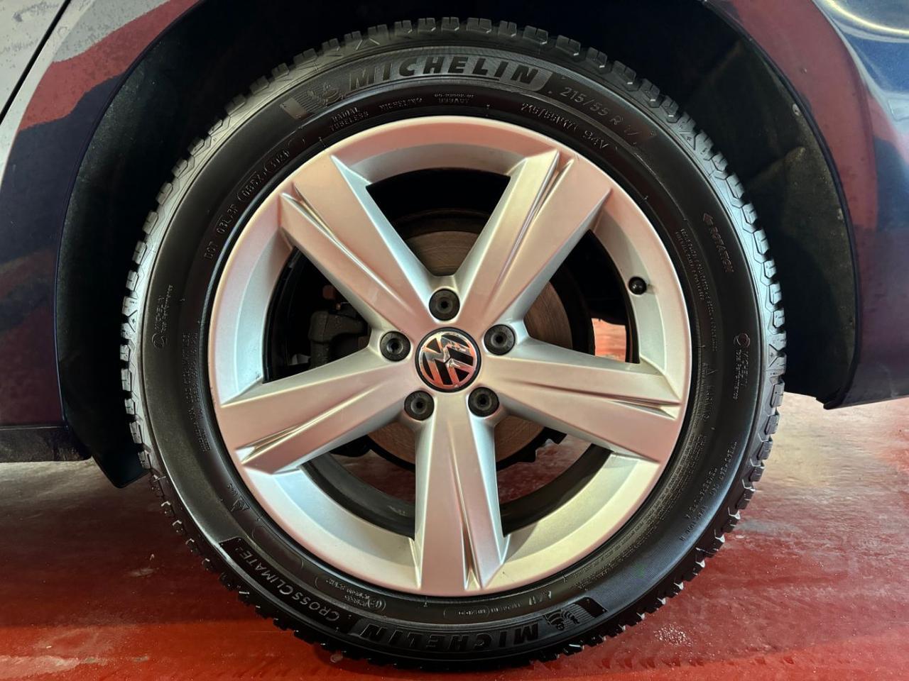 2012 Volkswagen Passat 2.5L SE Franklin OH