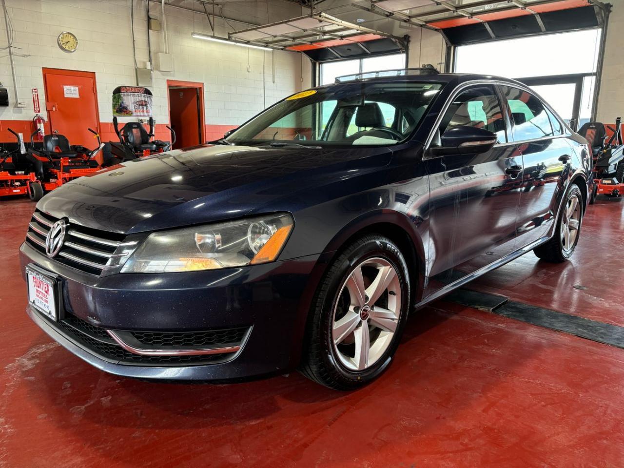 2012 Volkswagen Passat 2.5L SE Franklin OH