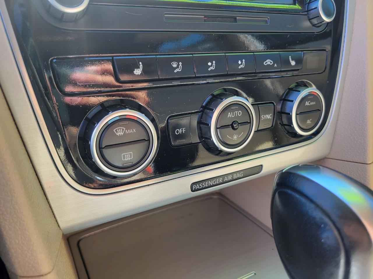 2012 Volkswagen Passat 2.5L SE Hardeeville SC