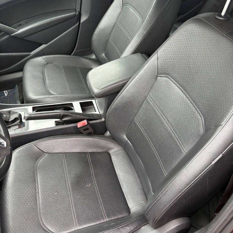 2012 Volkswagen Passat SE PZEV 4dr Sedan 6A Edison NJ
