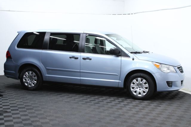 2012 Volkswagen Routan S Chantilly VA