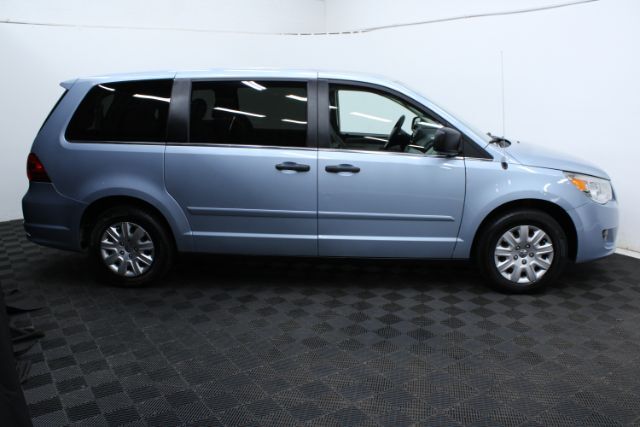 2012 Volkswagen Routan S Chantilly VA
