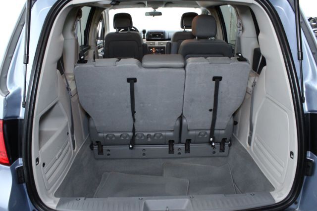 2012 Volkswagen Routan S Chantilly VA