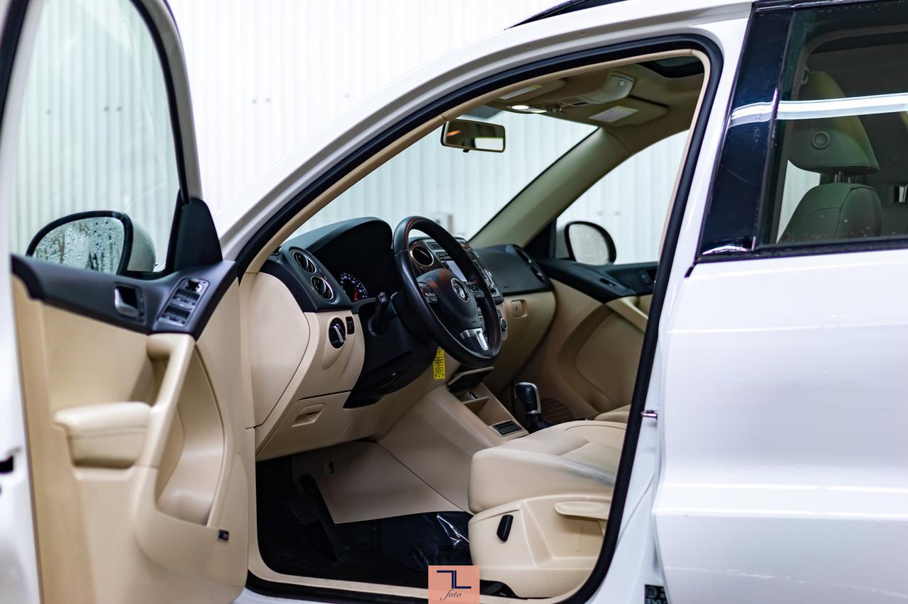 2012 Volkswagen Tiguan 4Motion Comfortline Leather Roof Nav Red Deer AB