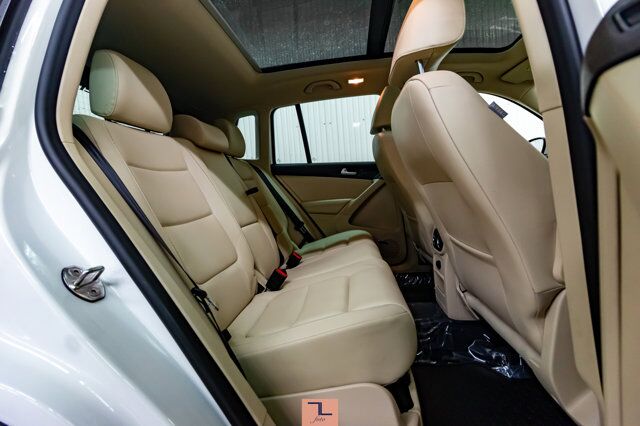 2012 Volkswagen Tiguan 4Motion Comfortline Leather Roof Nav Red Deer AB