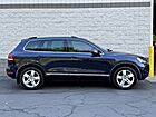 2012 Volkswagen Touareg Lux Willow Grove PA