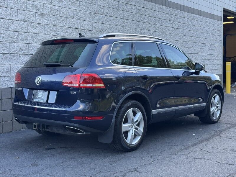 2012 Volkswagen Touareg Lux Willow Grove PA