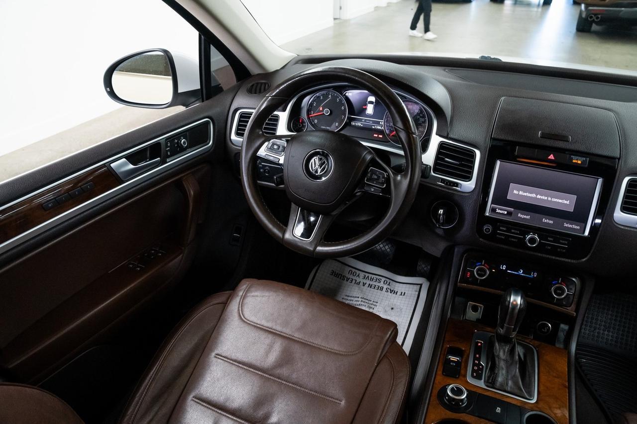 2012 Volkswagen Touareg VR6 FSI Lux Heated Seats Moonroof Portland OR