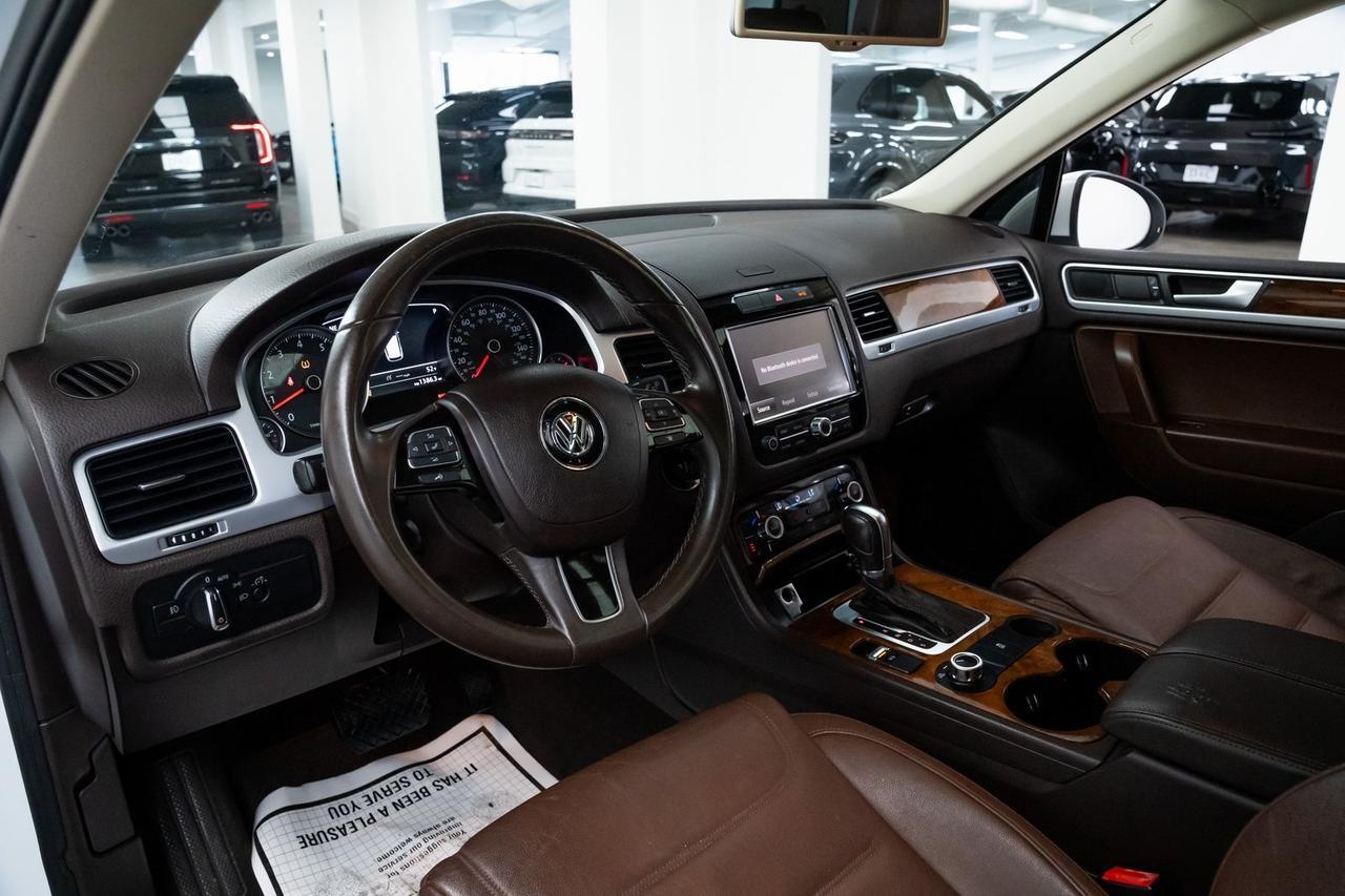 2012 Volkswagen Touareg VR6 FSI Lux Heated Seats Moonroof Portland OR