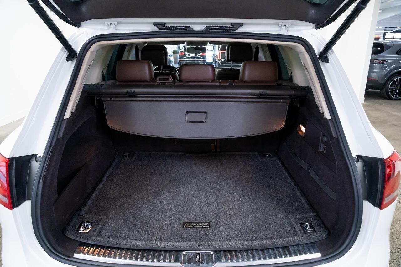 2012 Volkswagen Touareg VR6 FSI Lux Heated Seats Moonroof Portland OR