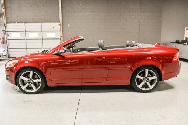 2012 Volvo C70 T5 2dr Convertible Chicago IL