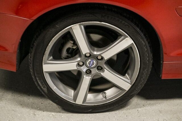 2012 Volvo C70 T5 2dr Convertible Chicago IL