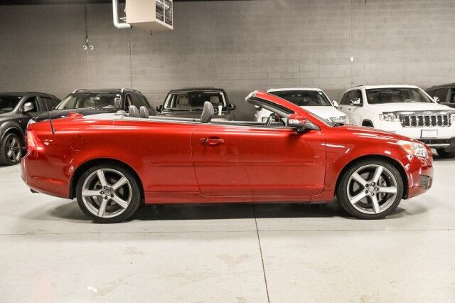 2012 Volvo C70 T5 2dr Convertible Chicago IL