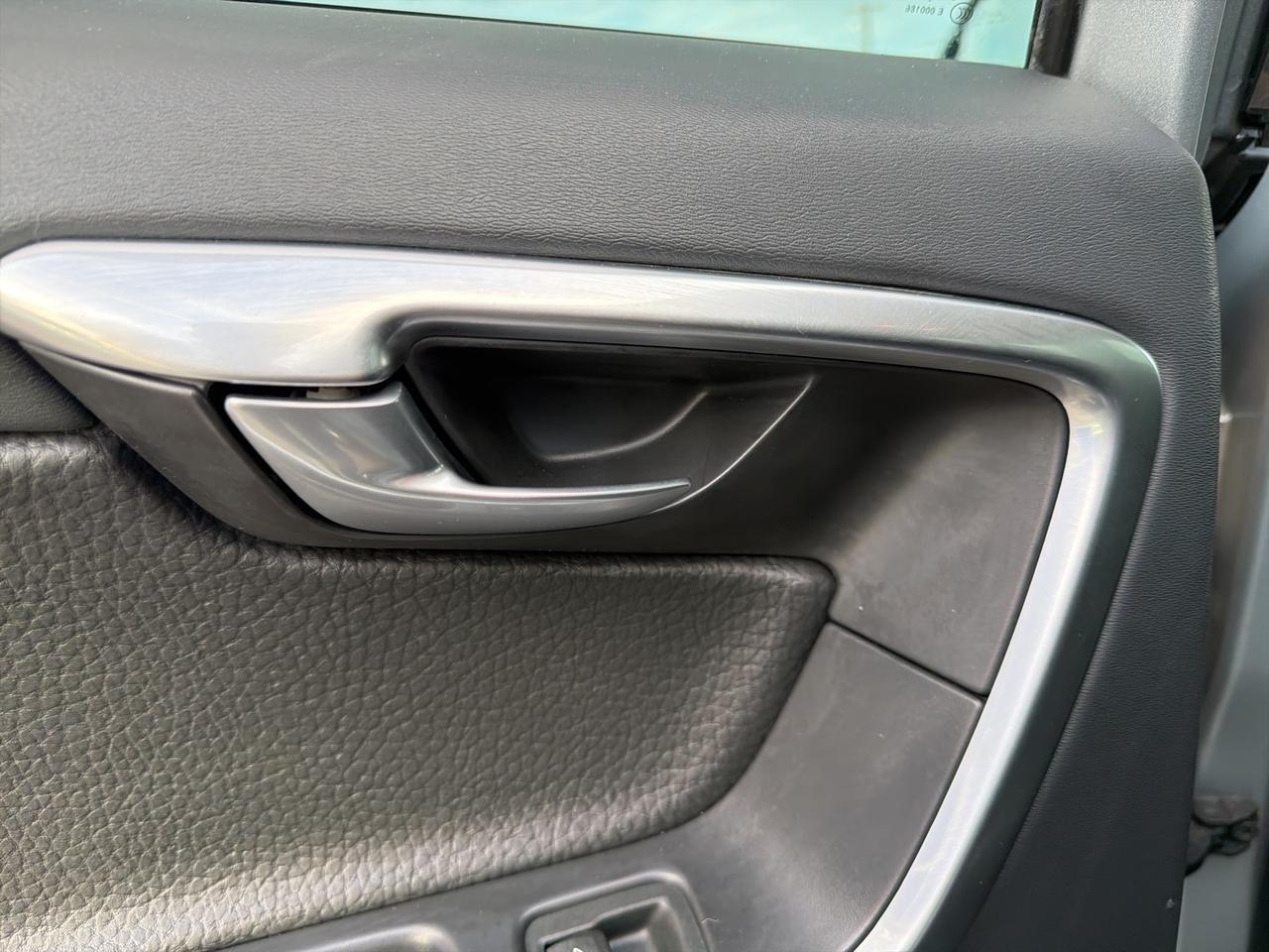 2012 Volvo XC60 T6 Bend OR